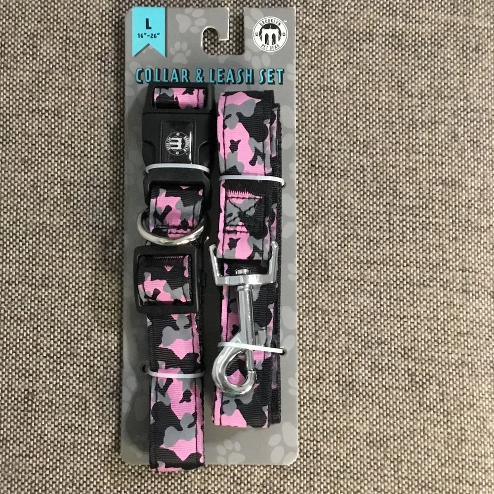 Brooklyn Pink Camo Collar & Leash Set , NWT.
